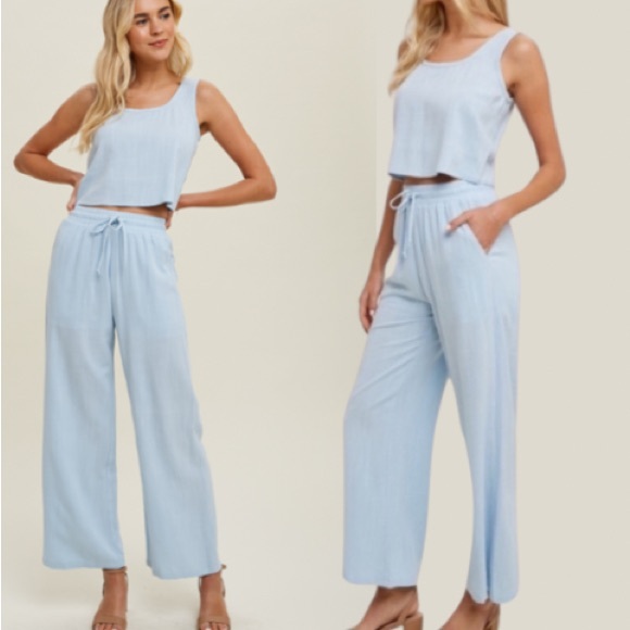 New Stylish Linen 2 Piece Set - Cropped Tank & Pants by...